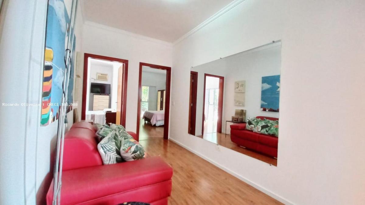 Casa de Condomínio à venda com 3 quartos, 270m² - Foto 17