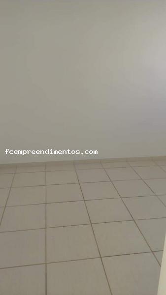 Apartamento à venda com 2 quartos, 46m² - Foto 12