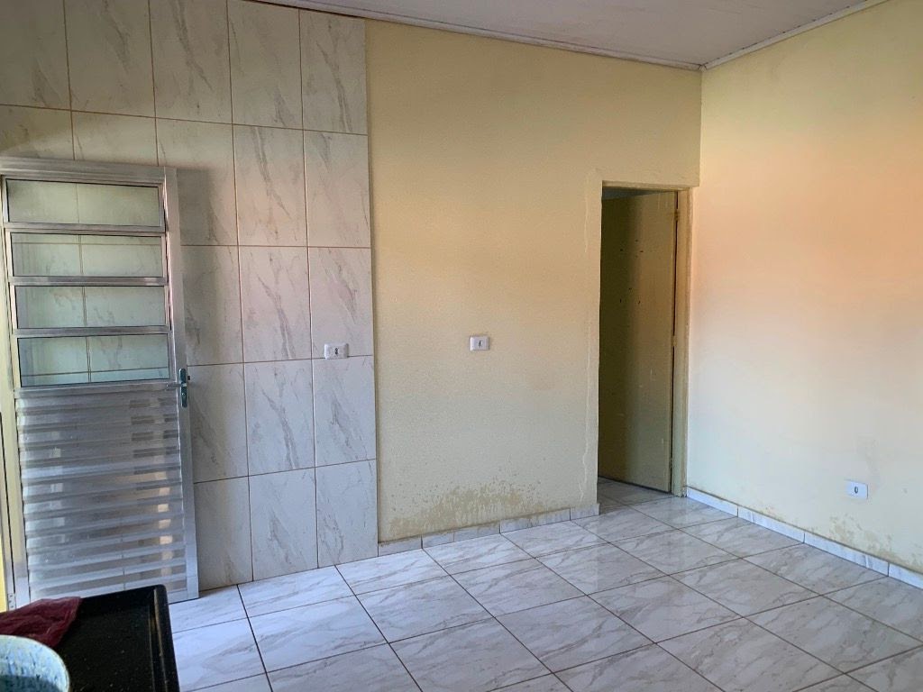 Casa para alugar com 1 quarto, 50m² - Foto 5