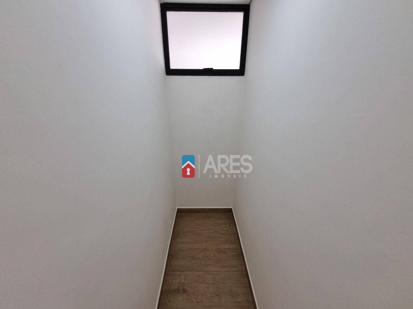 Casa à venda com 3 quartos, 196m² - Foto 17