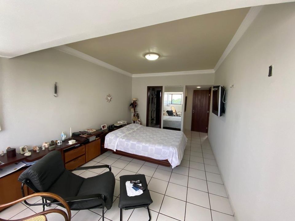 Apartamento à venda com 3 quartos, 189m² - Foto 9