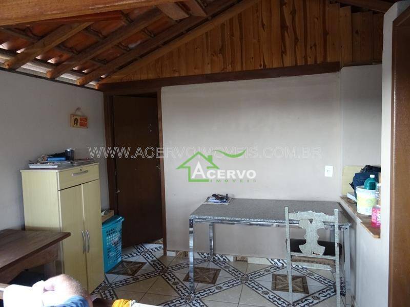 Casa à venda com 3 quartos, 108m² - Foto 26