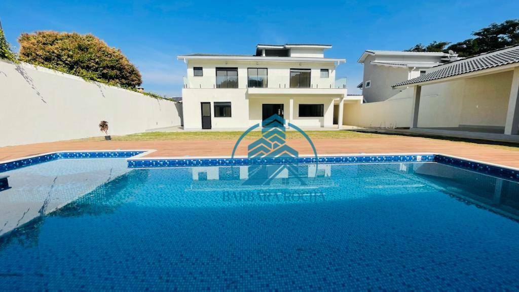 Casa à venda e aluguel com 5 quartos, 444m² - Foto 1