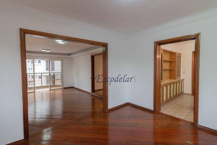 Apartamento para alugar com 4 quartos, 208m² - Foto 9