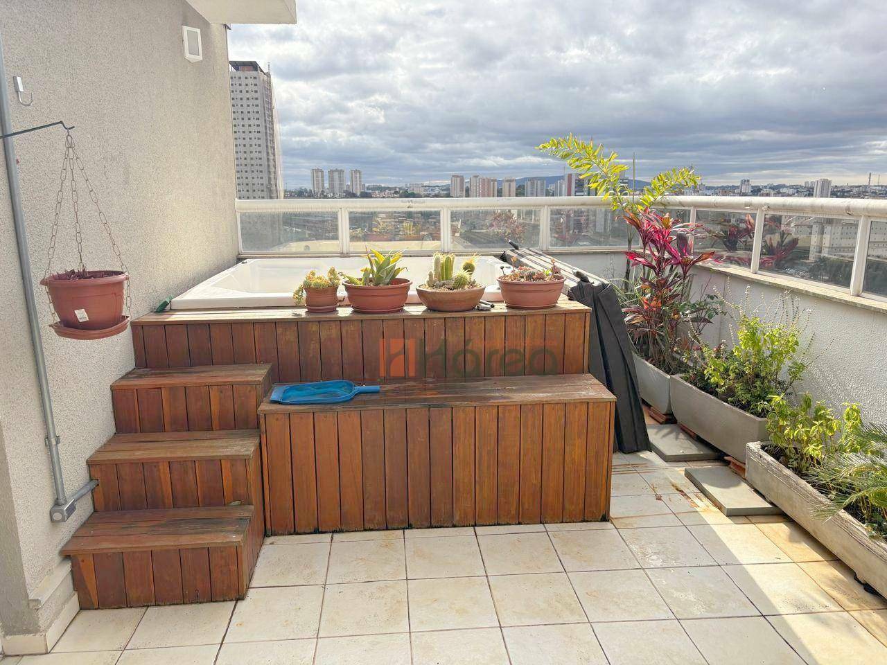 Cobertura à venda com 4 quartos, 200m² - Foto 15