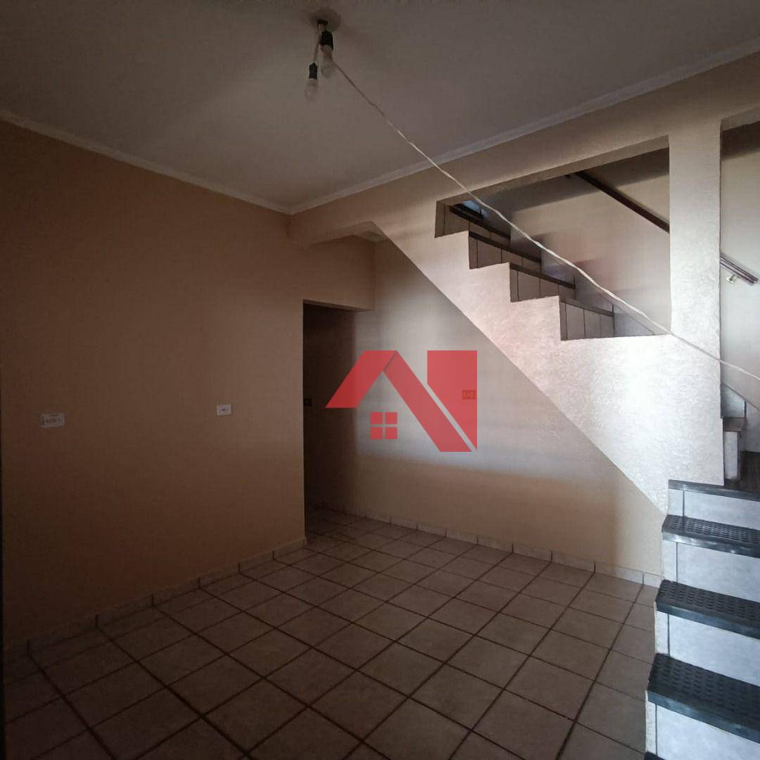 Sobrado à venda e aluguel com 3 quartos, 156m² - Foto 14