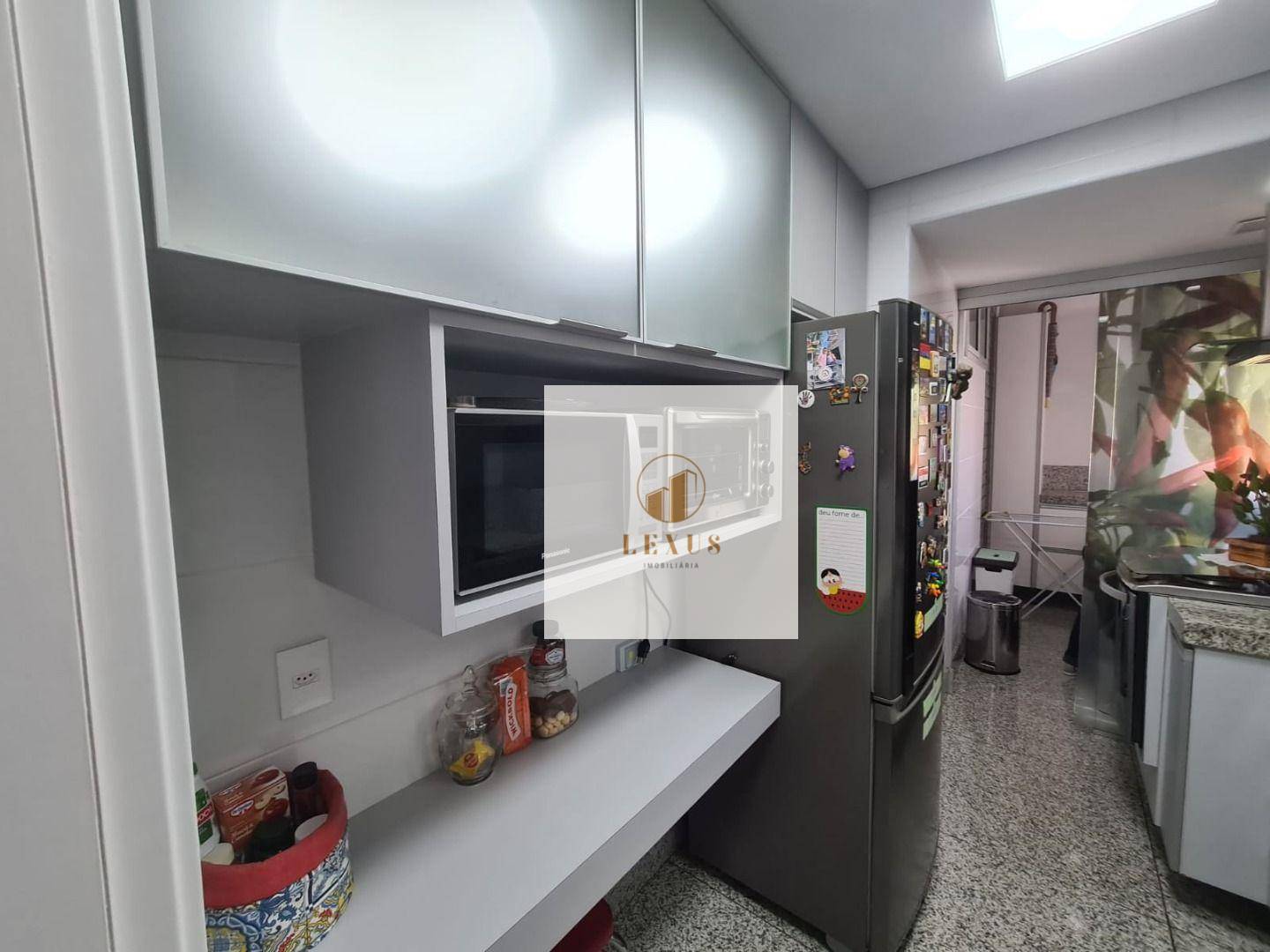 Apartamento à venda com 2 quartos, 82m² - Foto 11