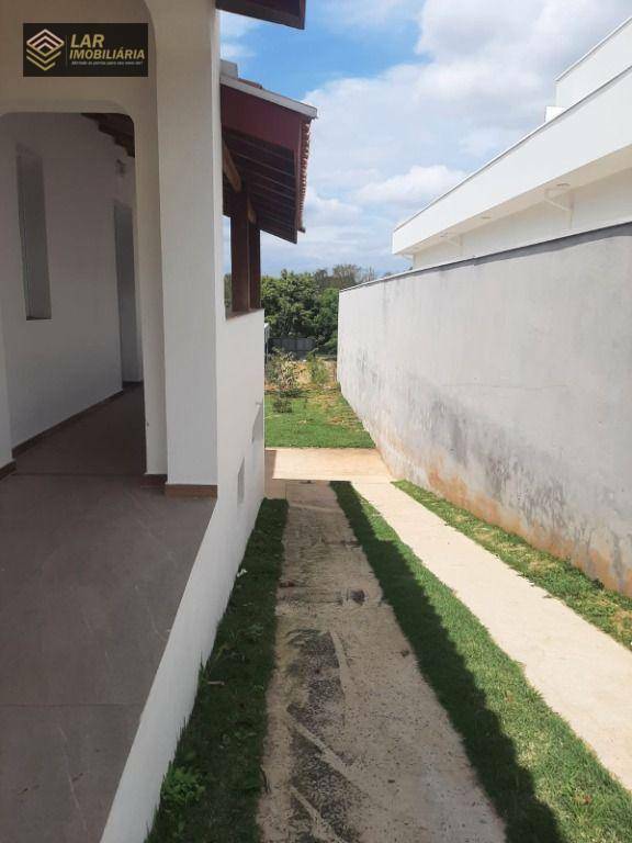 Casa de Condomínio para alugar com 4 quartos, 400m² - Foto 44