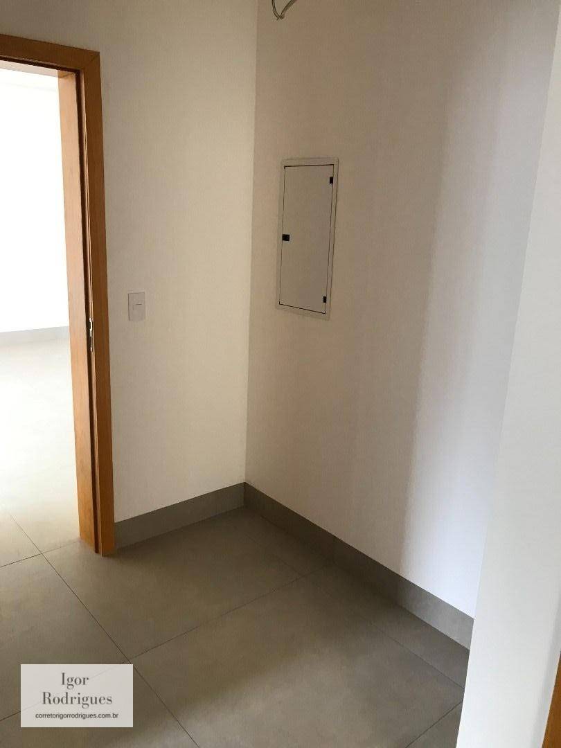 Apartamento à venda com 3 quartos, 112m² - Foto 7