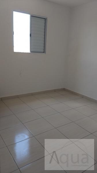 Casa à venda com 2 quartos, 65m² - Foto 5