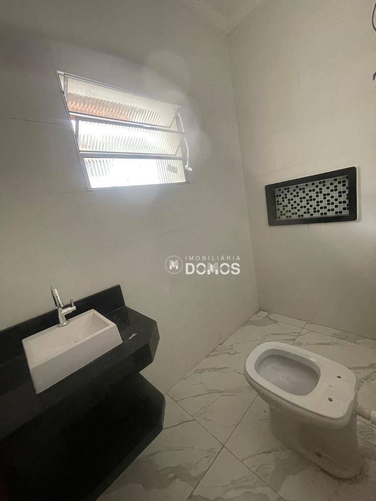 Casa à venda com 2 quartos, 66m² - Foto 6