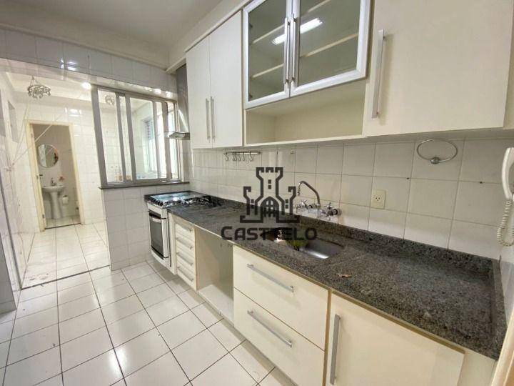 Apartamento à venda com 3 quartos, 100m² - Foto 8