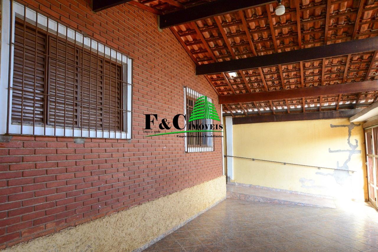 Casa à venda com 4 quartos, 250m² - Foto 8