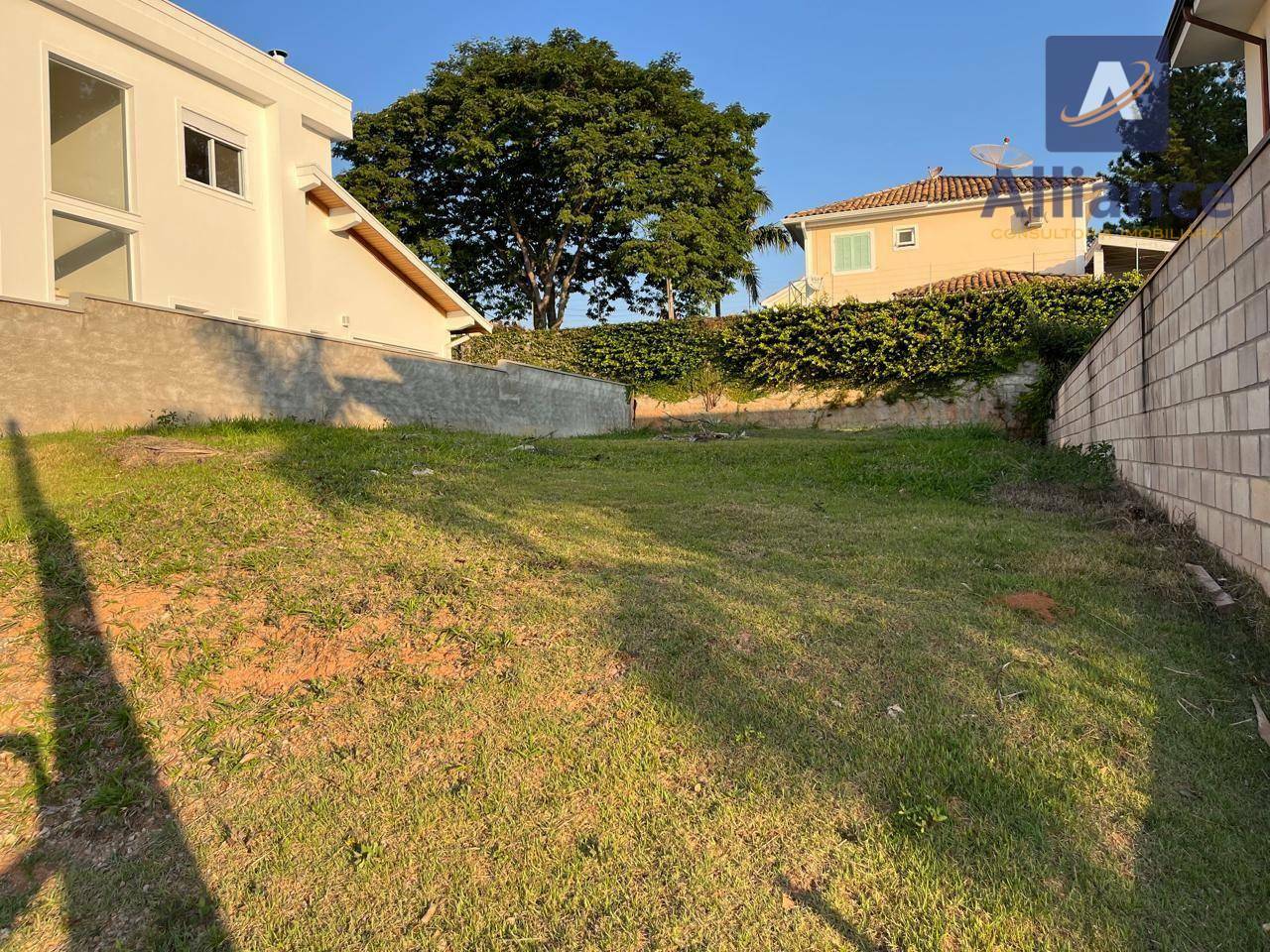 Loteamento e Condomínio, 370 m² - Foto 1