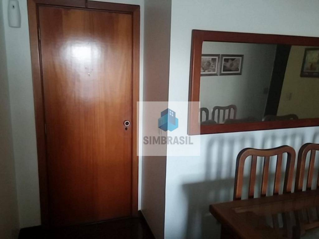 Apartamento à venda com 3 quartos, 143m² - Foto 24