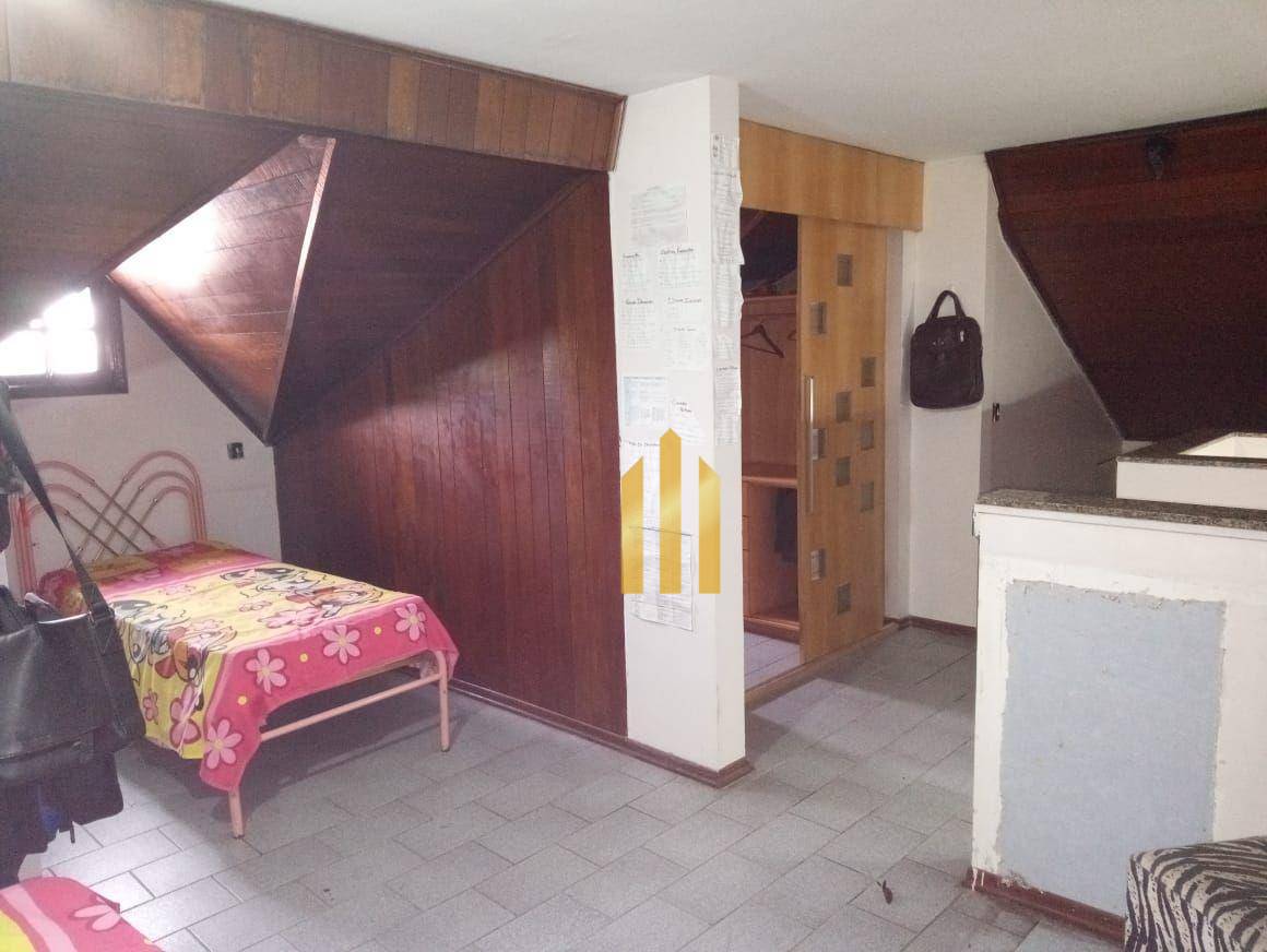 Sobrado à venda com 4 quartos, 352m² - Foto 49