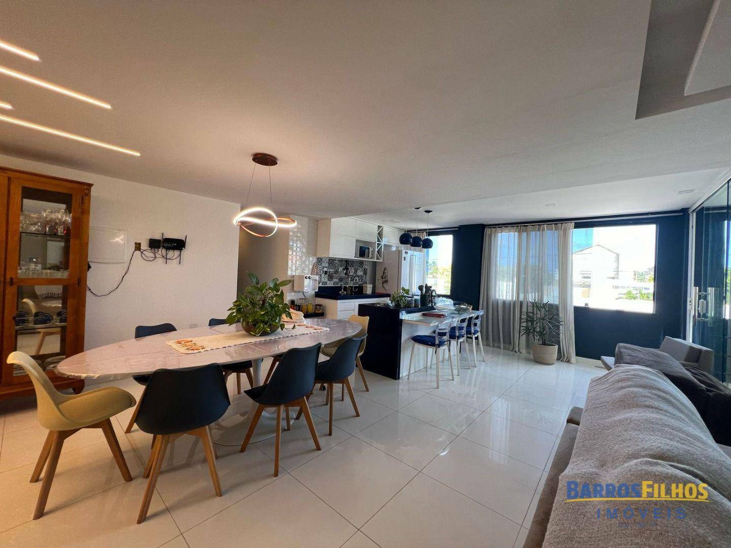 Casa à venda com 8 quartos, 620m² - Foto 48