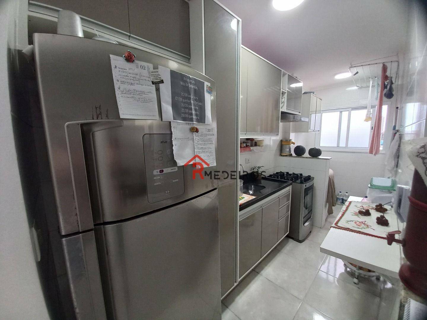 Apartamento à venda com 2 quartos, 61m² - Foto 18