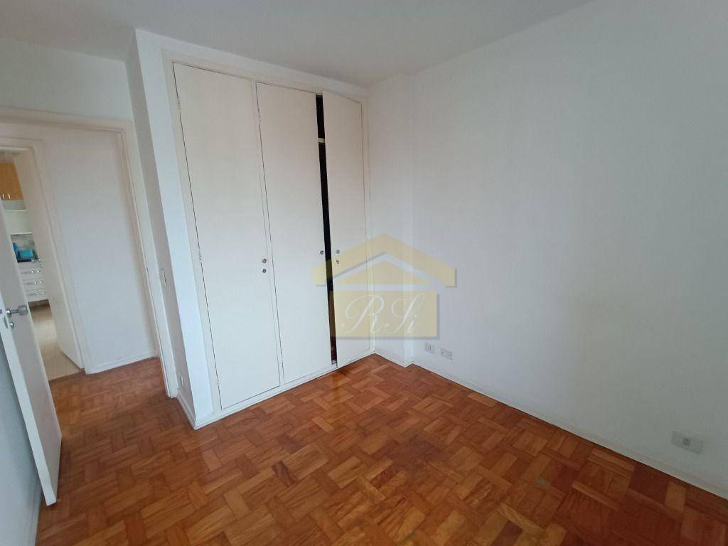 Apartamento à venda com 2 quartos, 70m² - Foto 5