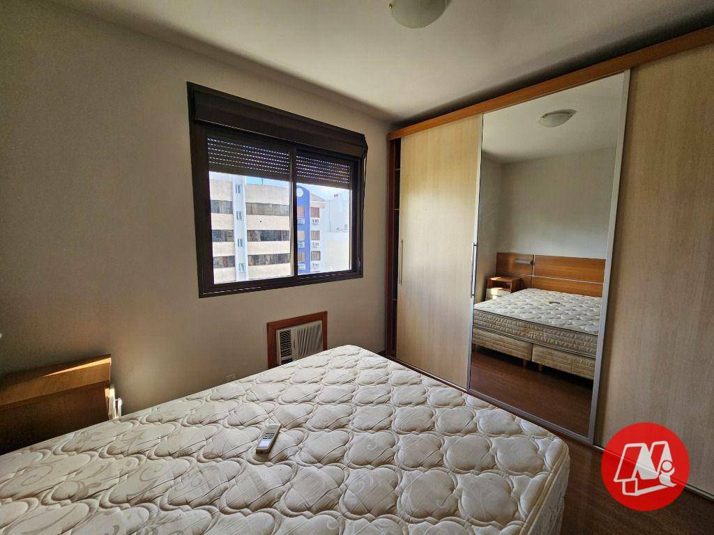 Apartamento para alugar com 3 quartos, 107m² - Foto 24