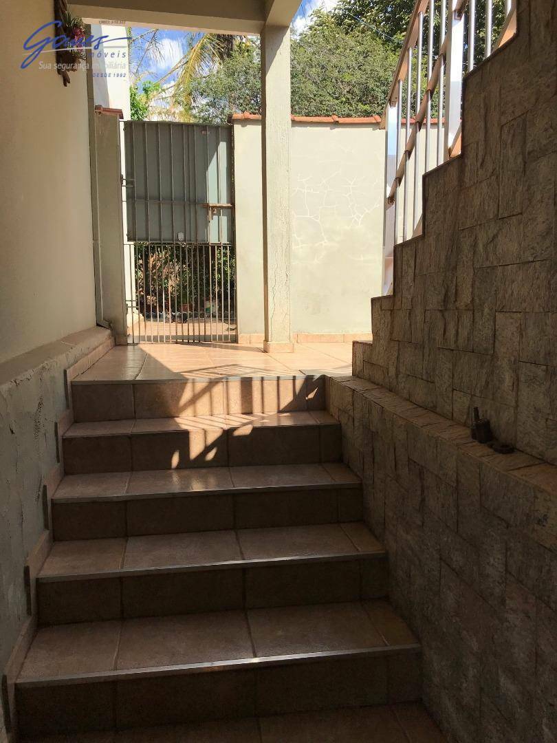 Sobrado à venda com 3 quartos, 300m² - Foto 7