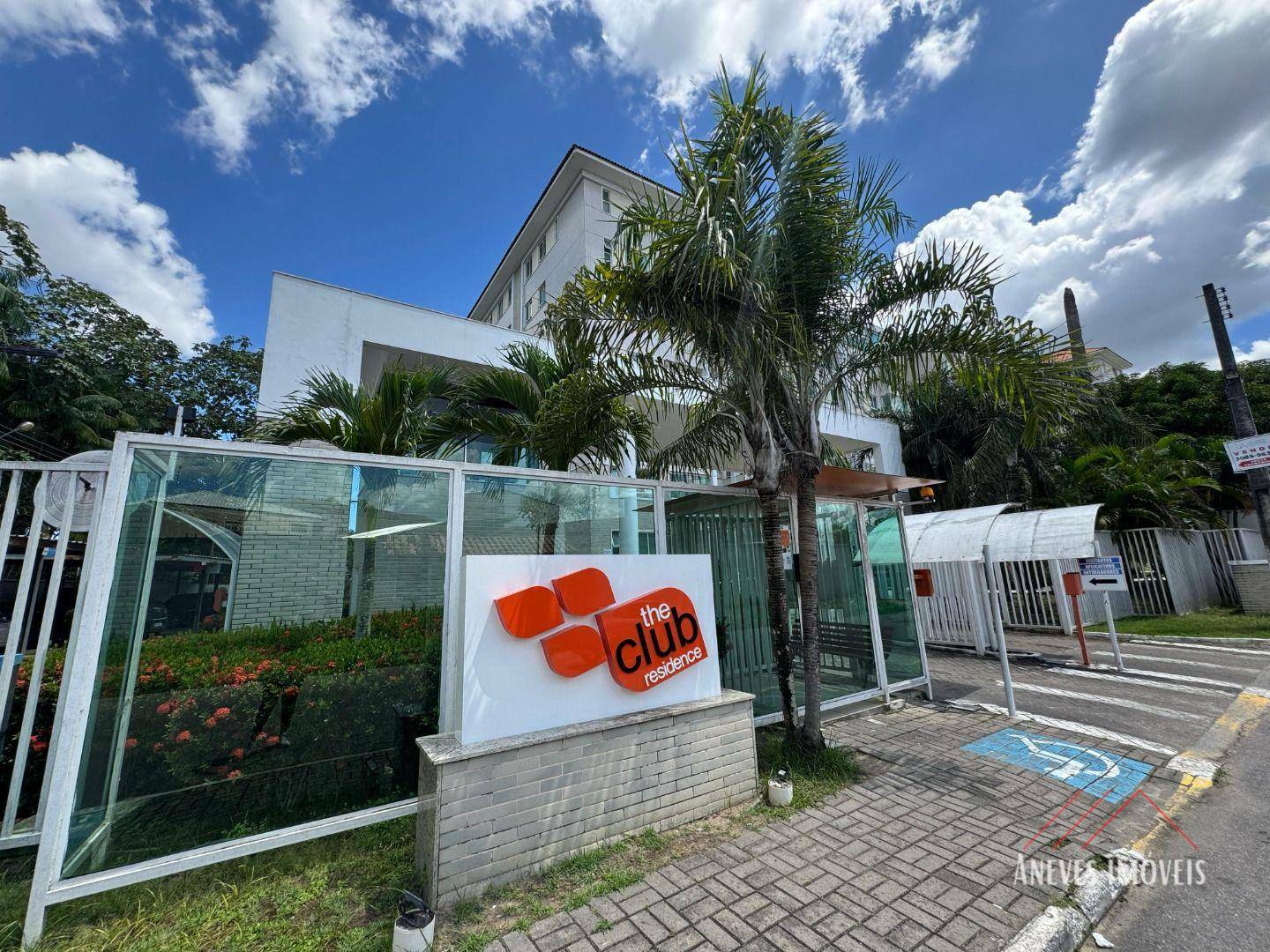 Apartamento à venda com 3 quartos, 82m² - Foto 2
