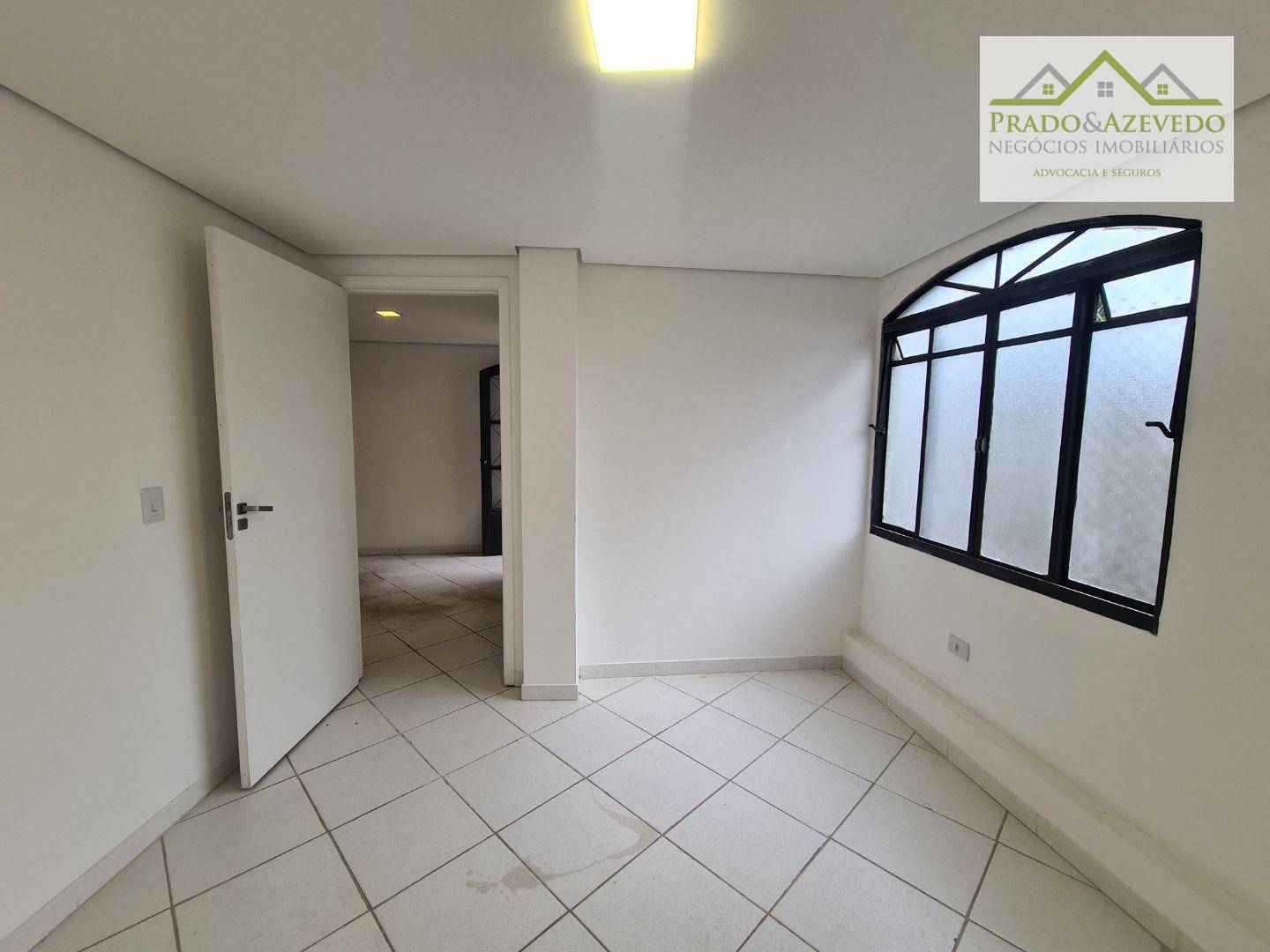 Casa à venda e aluguel com 3 quartos, 147m² - Foto 25