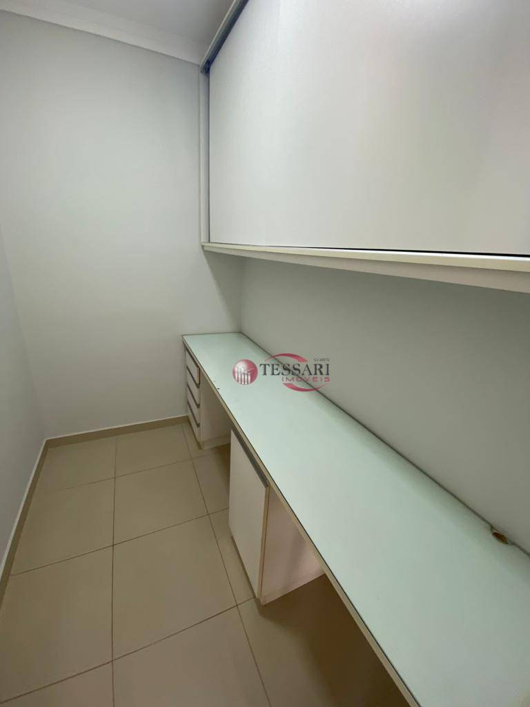 Apartamento à venda com 3 quartos, 150m² - Foto 4