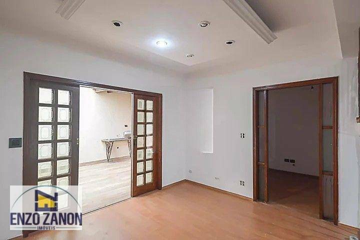 Sobrado para alugar com 3 quartos, 300m² - Foto 8