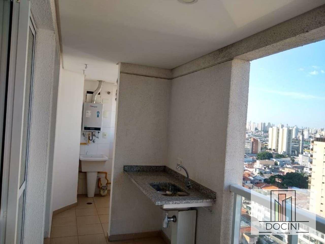 Apartamento para alugar com 2 quartos, 68m² - Foto 5