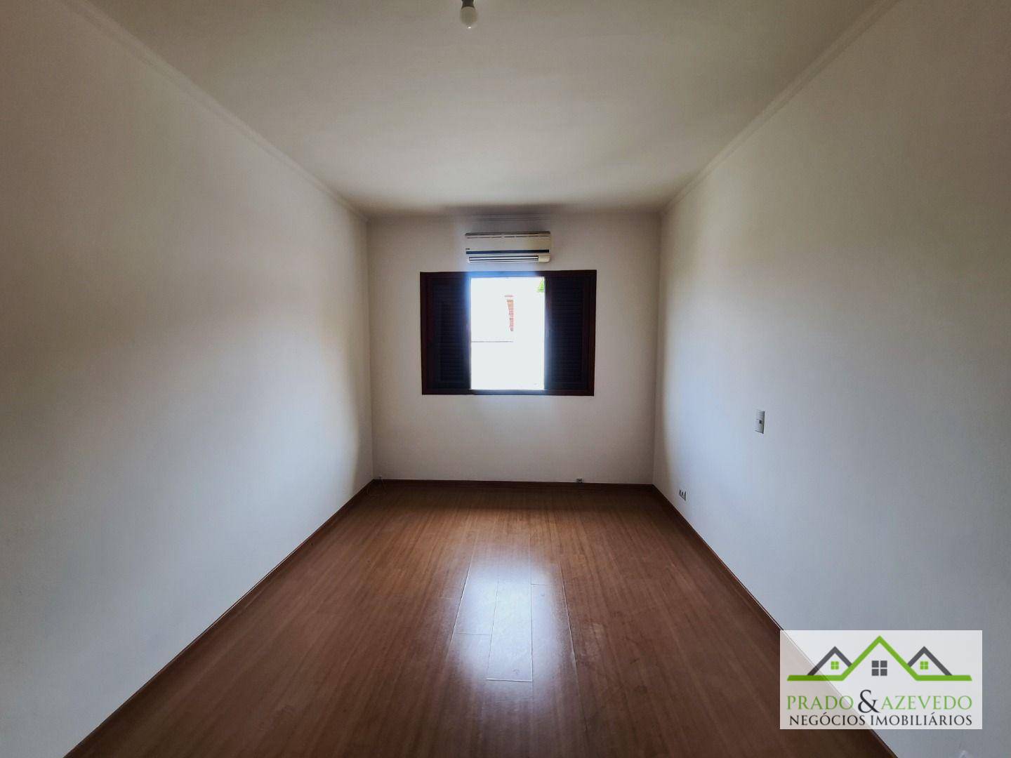 Casa à venda com 3 quartos, 199m² - Foto 10