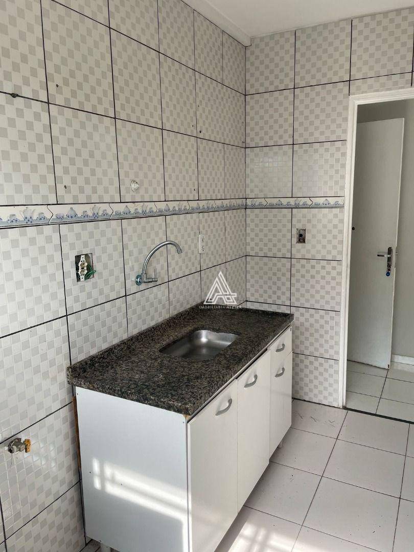 Apartamento à venda com 2 quartos, 43m² - Foto 16