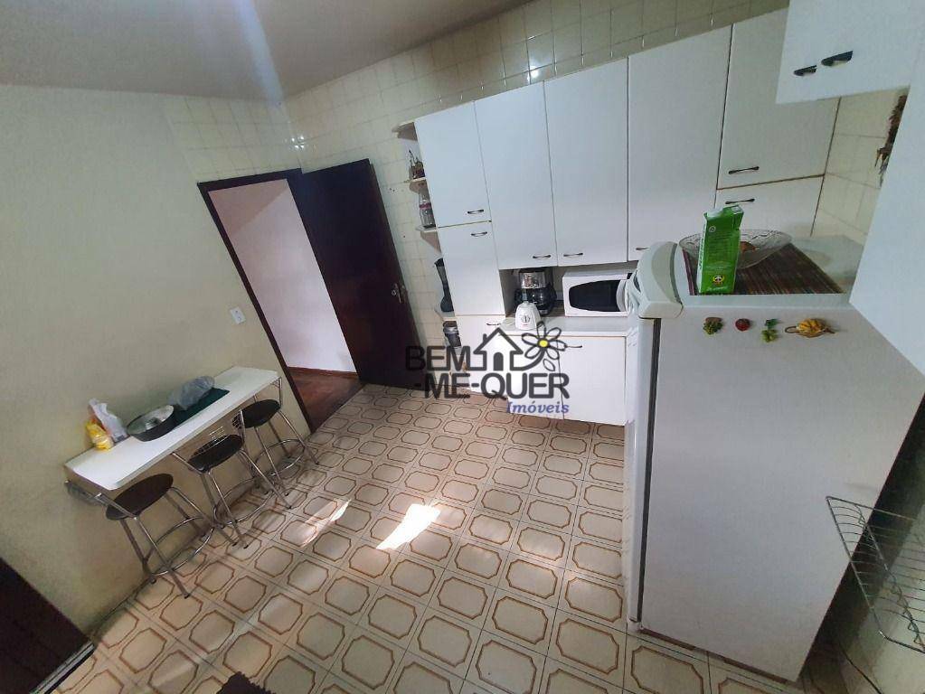 Sobrado à venda com 3 quartos, 176m² - Foto 6