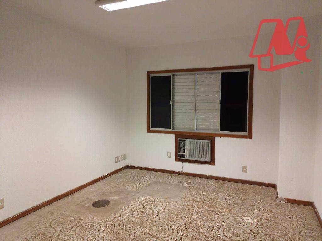 Casa à venda e aluguel com 3 quartos, 371m² - Foto 33