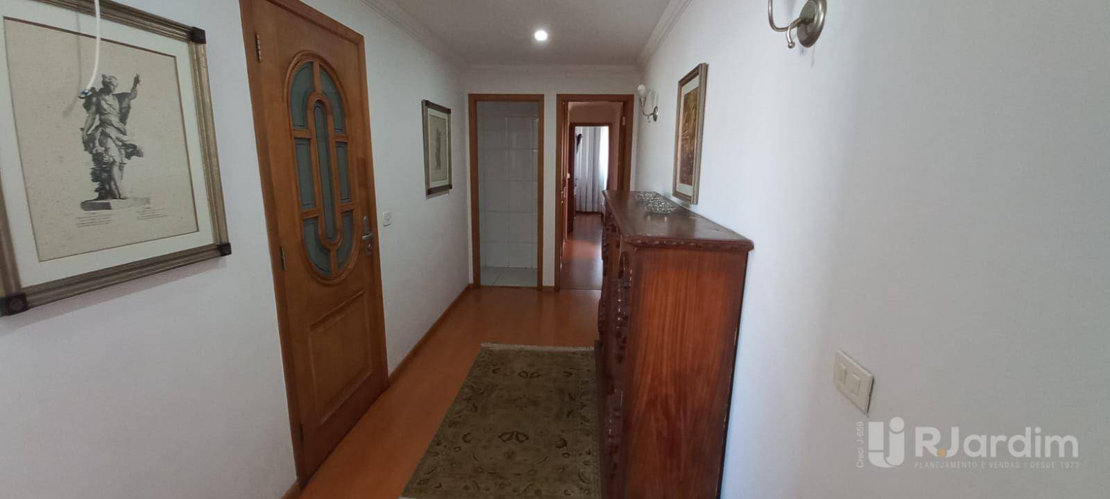 Apartamento à venda e aluguel com 3 quartos, 155m² - Foto 6