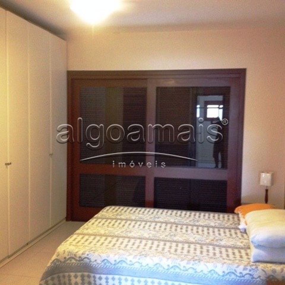 Casa à venda com 4 quartos, 300m² - Foto 20