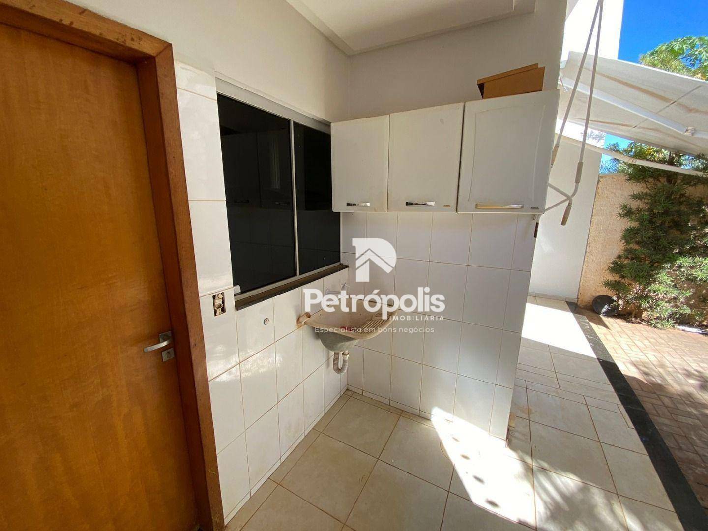 Sobrado à venda com 2 quartos, 104m² - Foto 25