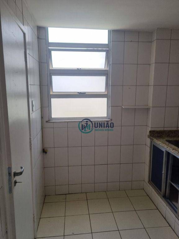 Apartamento à venda com 2 quartos, 76m² - Foto 10