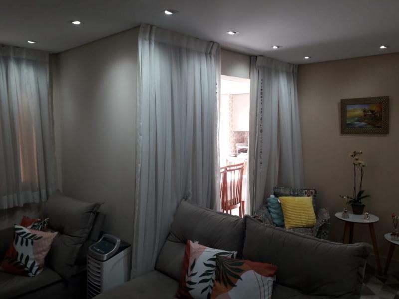 Apartamento à venda com 2 quartos, 58m² - Foto 2