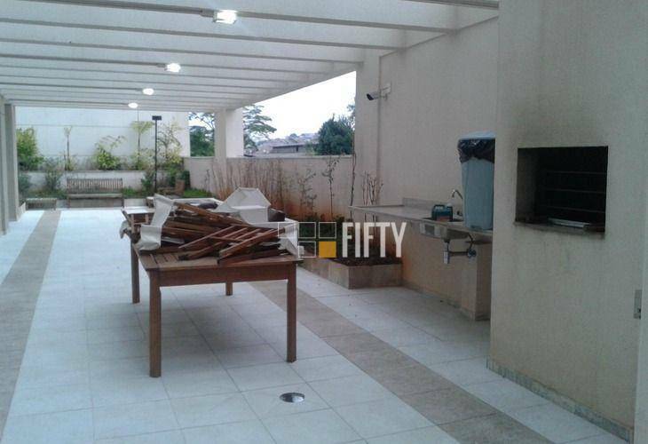 Apartamento à venda com 2 quartos, 79m² - Foto 32