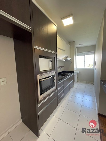 Apartamento à venda com 2 quartos, 61m² - Foto 4