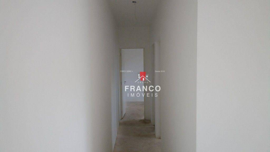 Apartamento à venda com 2 quartos, 47m² - Foto 4