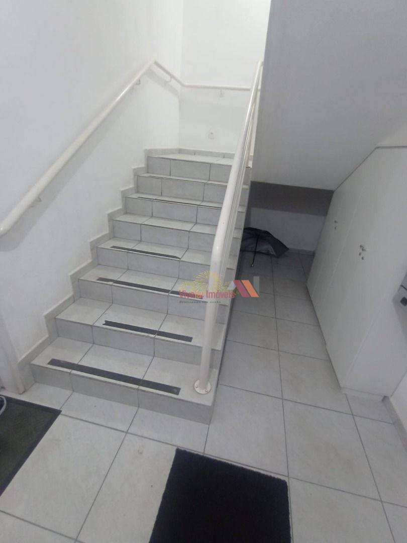 Apartamento à venda com 3 quartos, 65m² - Foto 22