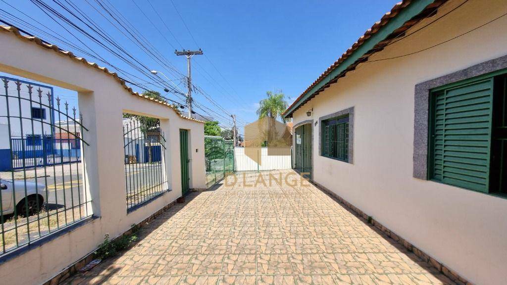 Casa, 3 quartos, 210 m² - Foto 3