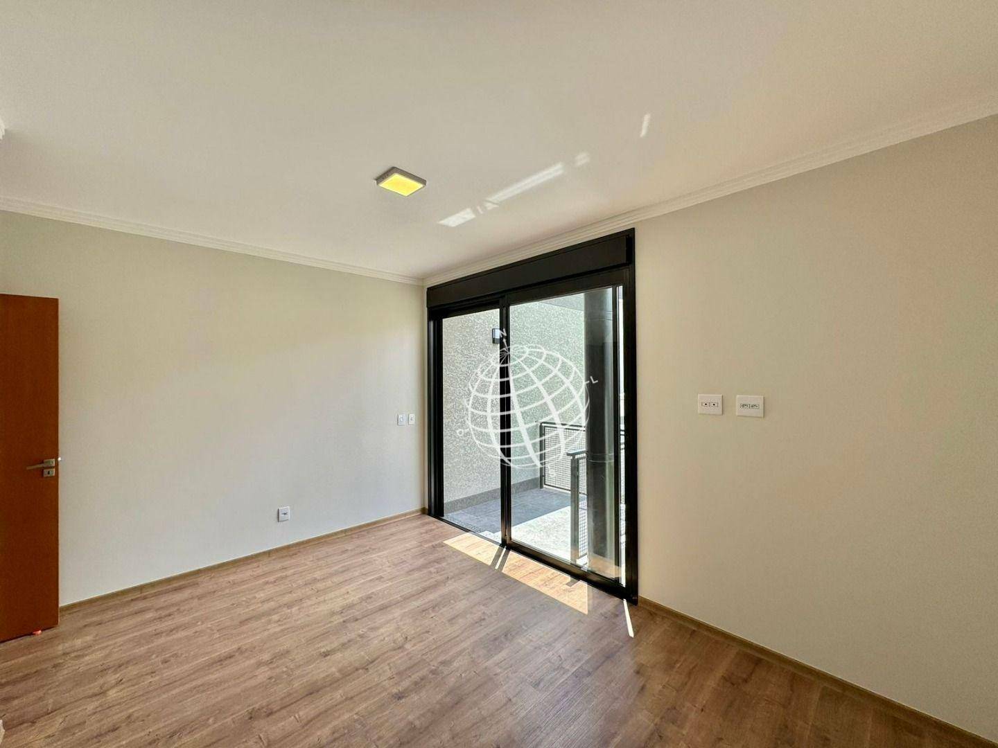 Casa à venda com 3 quartos, 219m² - Foto 28