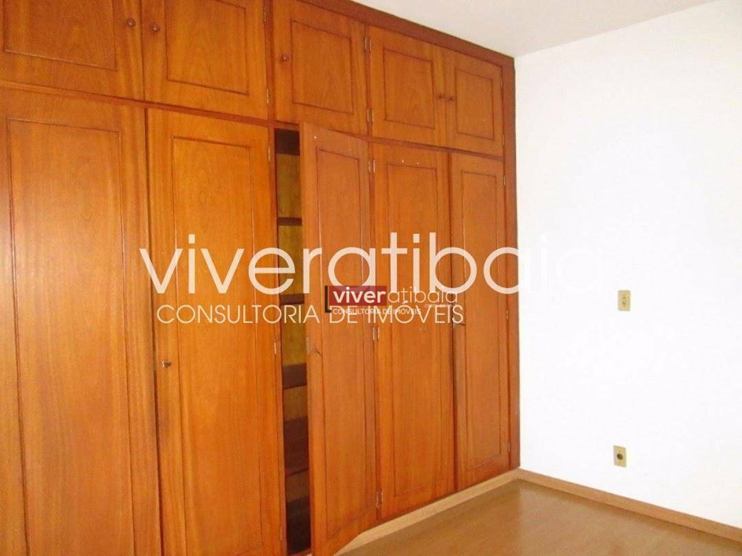 Casa à venda com 3 quartos, 300m² - Foto 26