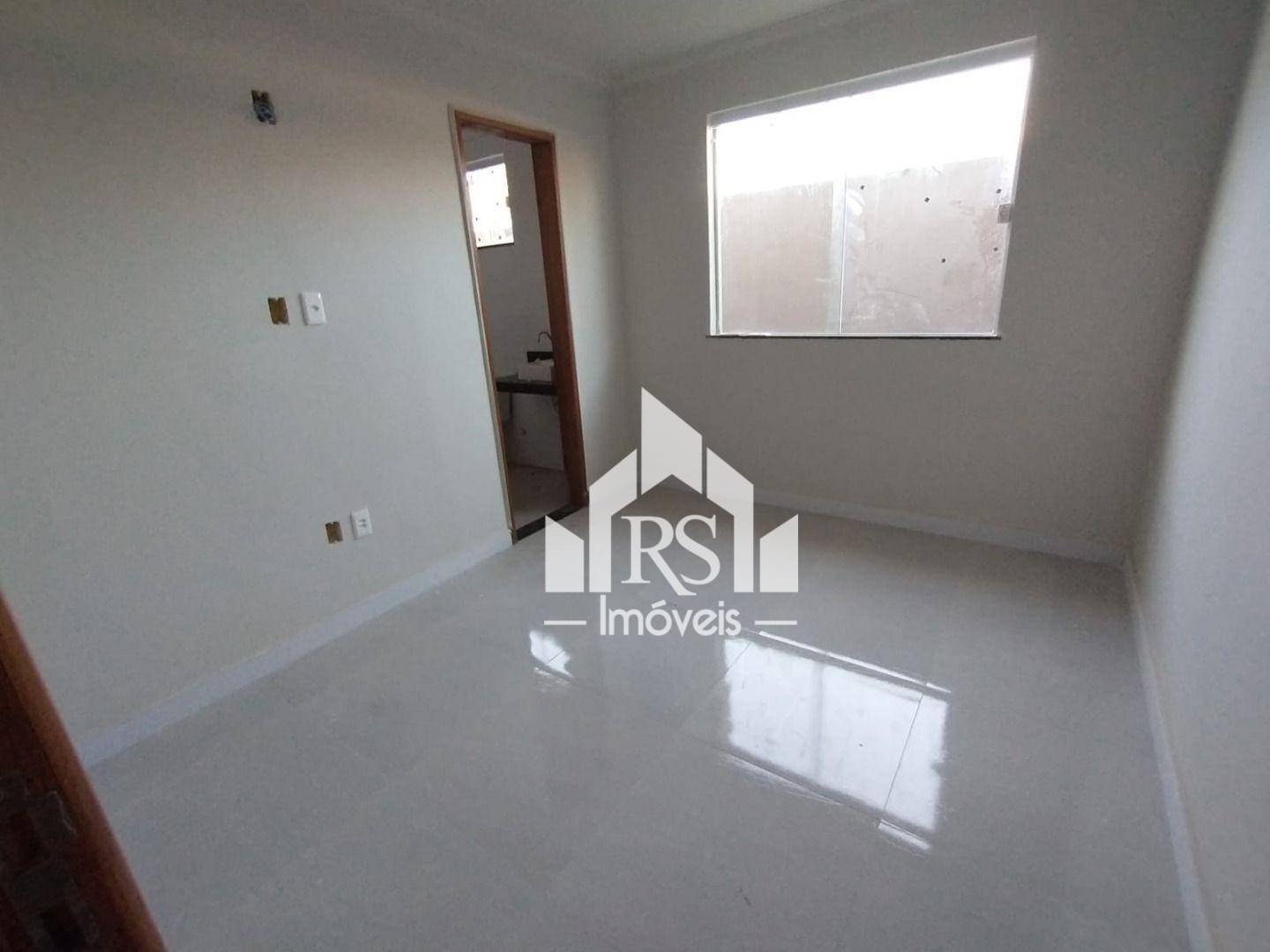 Casa à venda com 3 quartos, 105m² - Foto 3