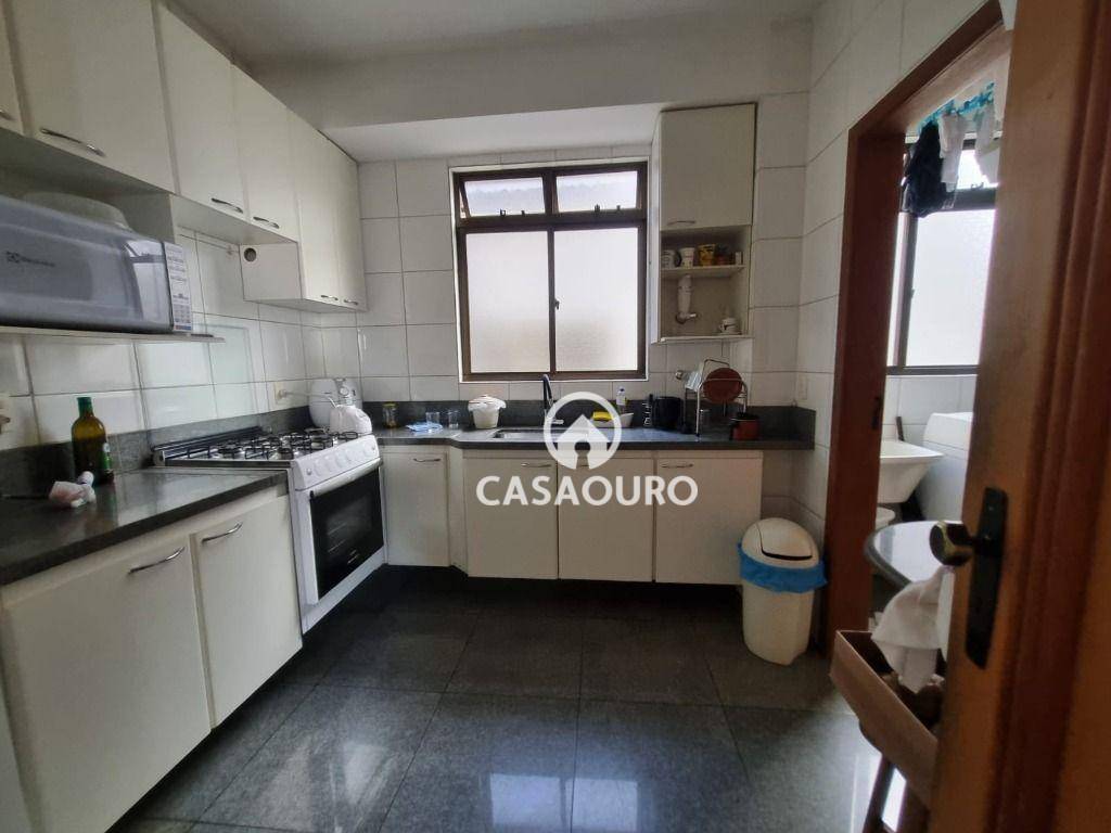 Apartamento à venda com 3 quartos, 77m² - Foto 23