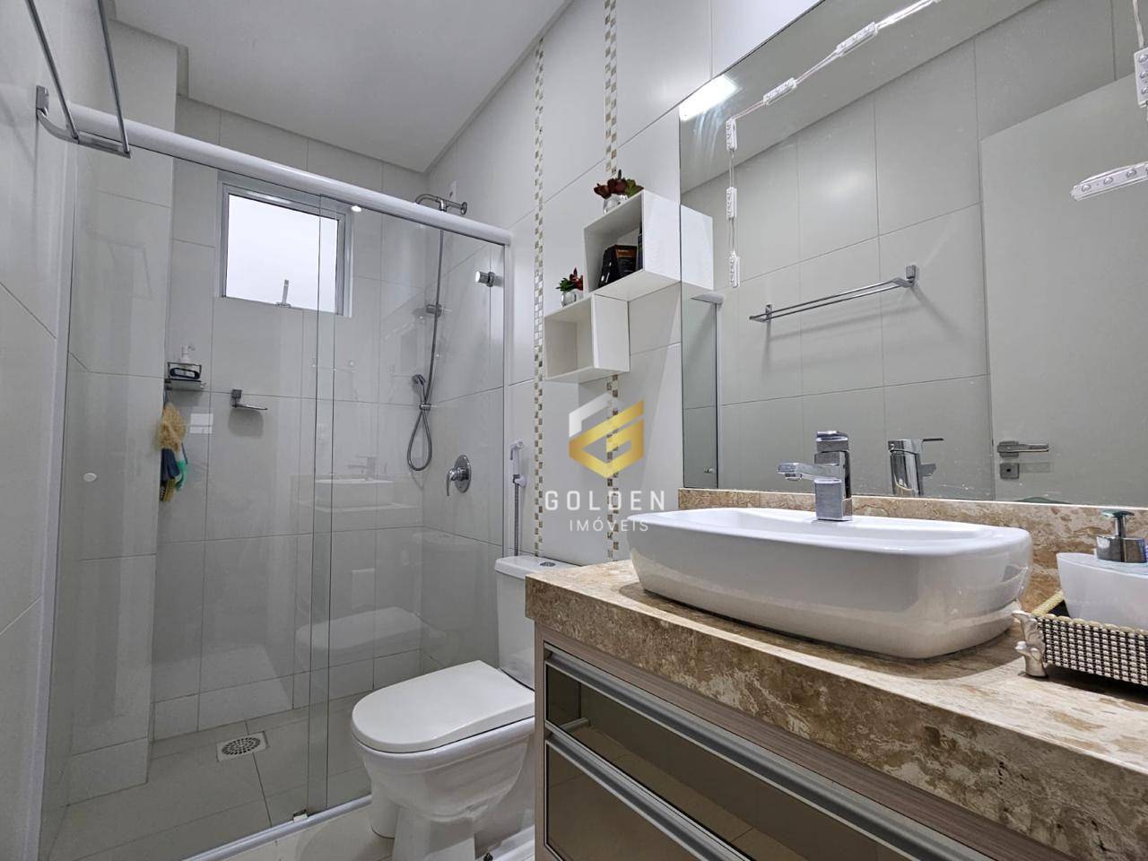 Apartamento à venda com 3 quartos, 121m² - Foto 19