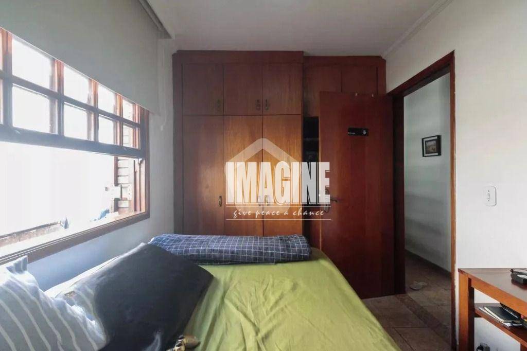 Sobrado à venda com 4 quartos, 300m² - Foto 11